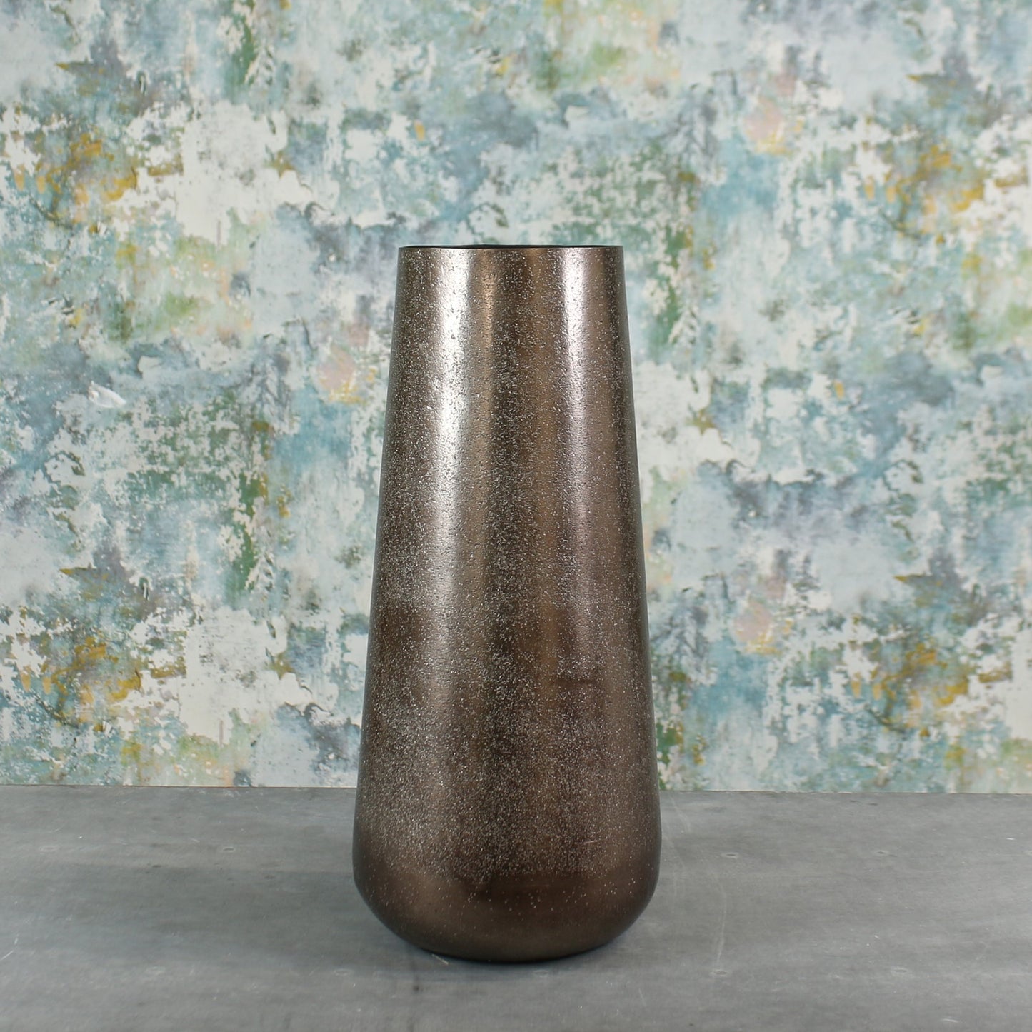 Medium Bronze Mayfair Foyer Vase (39cm x 16cm)