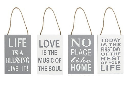 Quote Hanging Signs (4 Assorted)